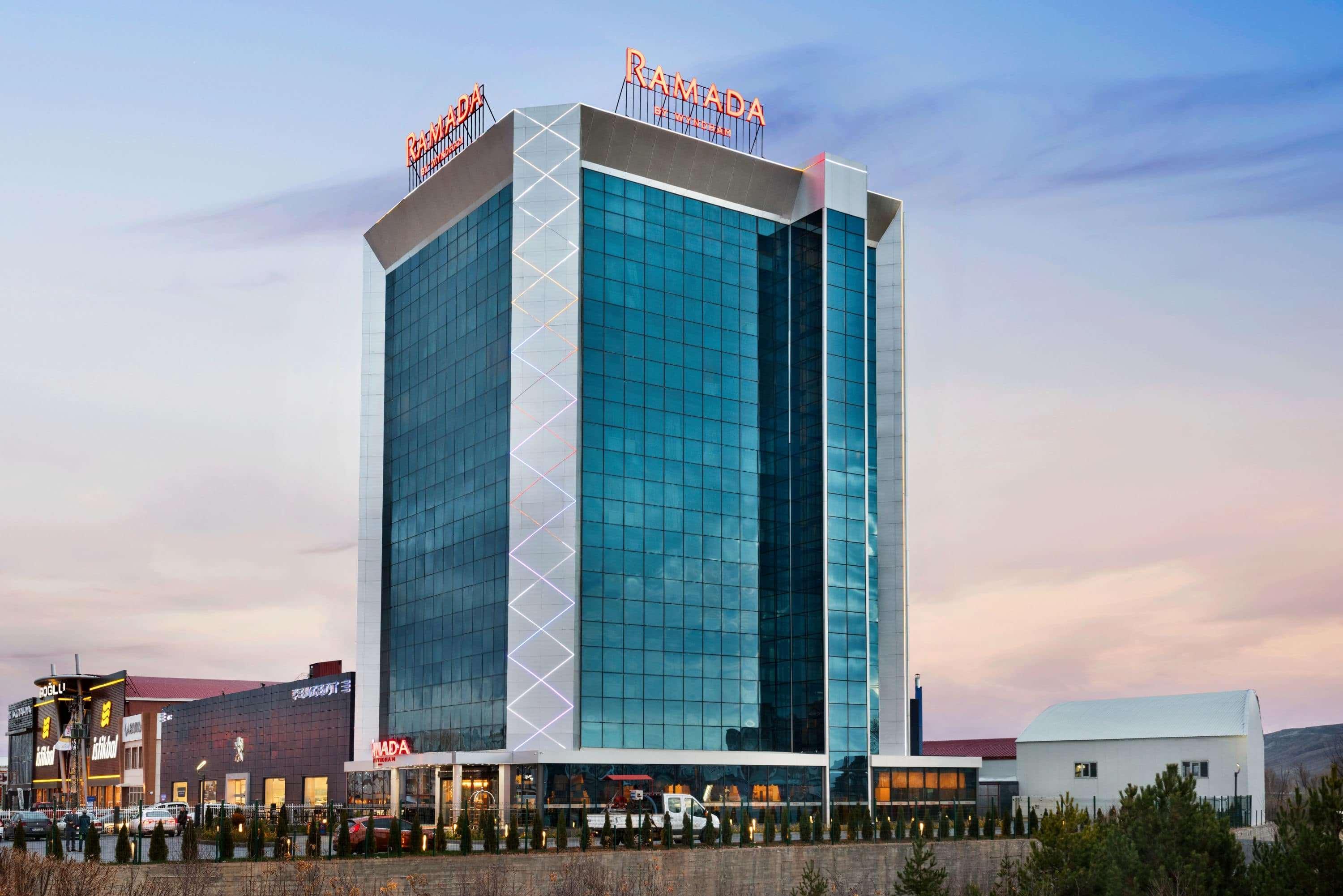 Ramada By Wyndham Sivas Hotell Eksteriør bilde